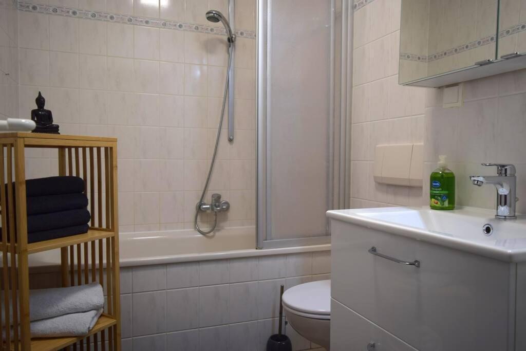 Md-5 Stadtfeld Beimsstrasse 81 - Appartement Domblick - Parkplatz - Balkon - 2Einzelbetten - Schlafsofa Magdeburg Eksteriør billede